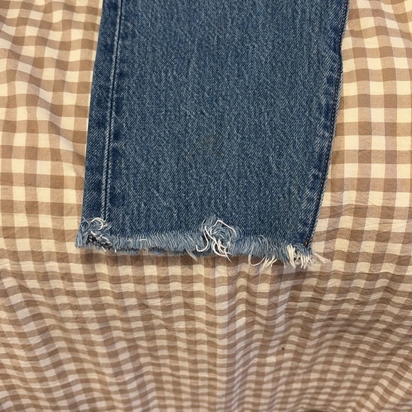 Levi Wedgie. Size 28. - Picture 5 of 6